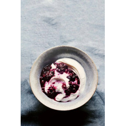 Yogurt con mermelada